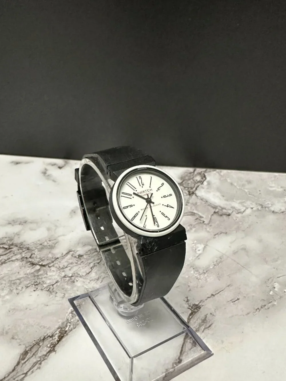 3/$30 AWATCH Womens Watch White Dial 24MM  Black Resin Band New Battery 8.5